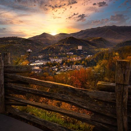 Time To Cuddle, Wifi, Near Pigeon Forge, 1089 Free Tickets Each Paid Day, Dollywood And More Dış mekan fotoğraf